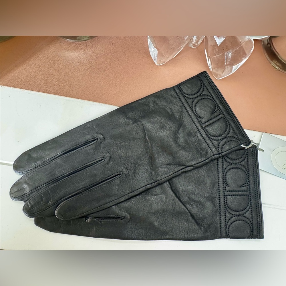New Vintage Dior Black Leather Gloves